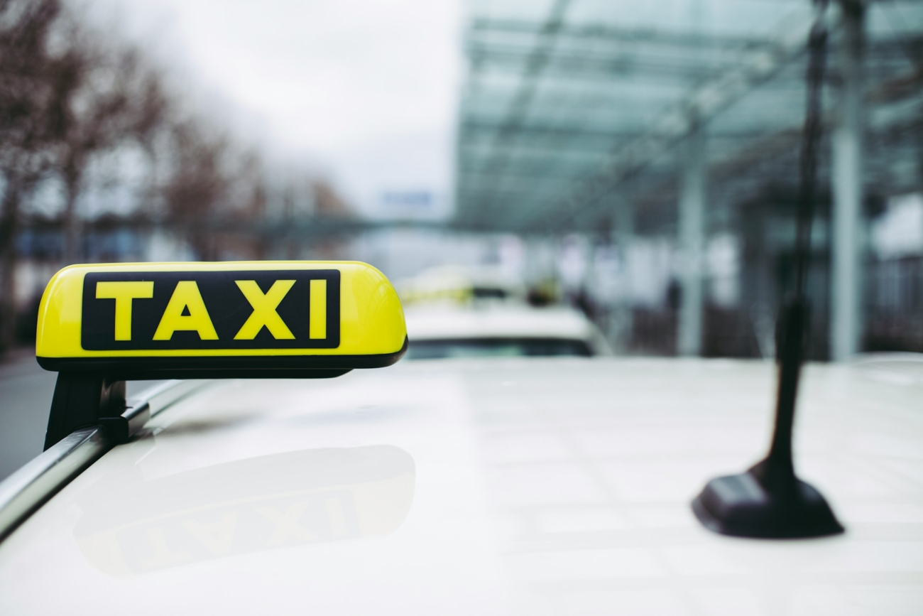 The Taxi Driver Who Mines Bitcoin in His Basement